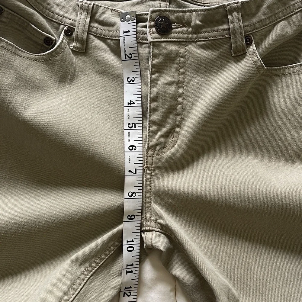 Faded Glory pocket zipper